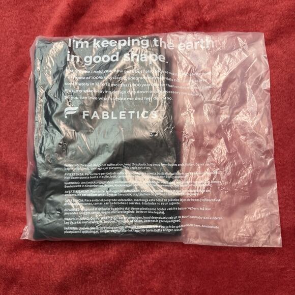 Fabletics High-Waisted SculptKnit Macrame 7/8 Leggings Black Size M NWT - Picture 5 of 9